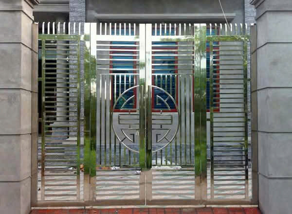 MẪU CỔNG ĐẸP 1